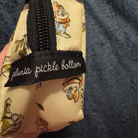 Snow White and the Seven Dwarfs Petunia Pickle Bottom Zipper Pouch - Picture 3 of 5